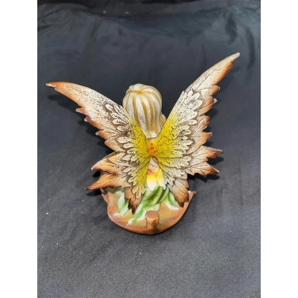 Pacific Trading Fairy Figurine Autumn Leaf Butterfly Wing Ladybug Statue fantasy